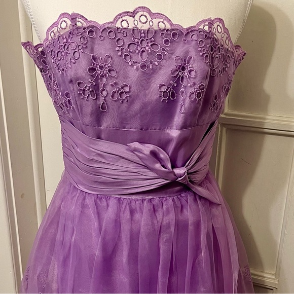 Betsey Johnson Purple Strapless Dress Size 0 - Picture 6 of 9
